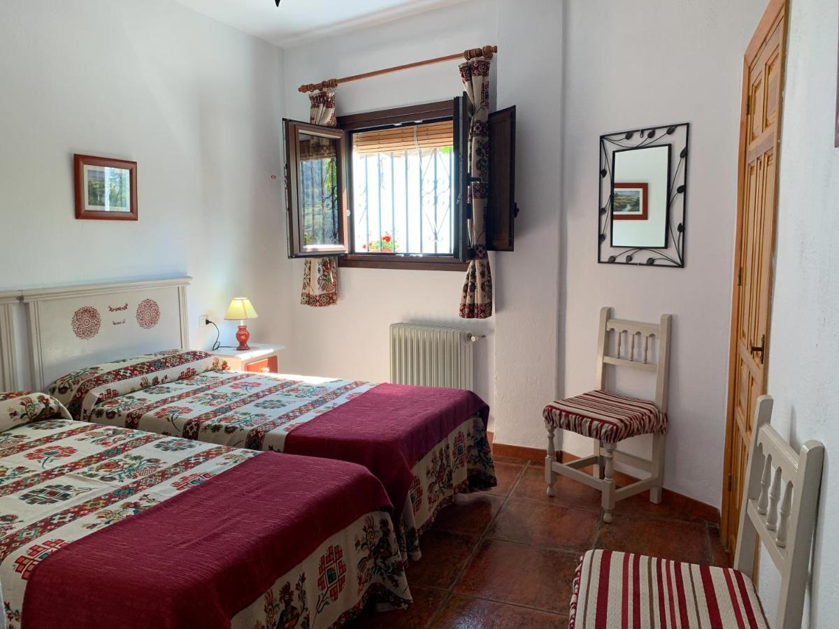 Hostal Atalaya En Capileira Cb المظهر الخارجي الصورة