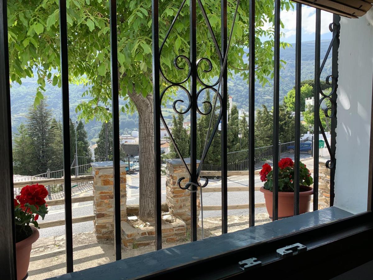 Hostal Atalaya En Capileira Cb المظهر الخارجي الصورة